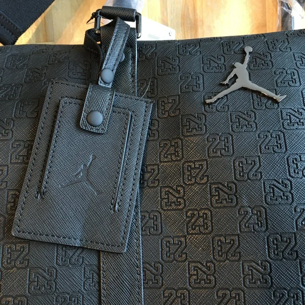 Jordan Monogram Duffel Bag "Black" (25L) - Picture 8 of 8